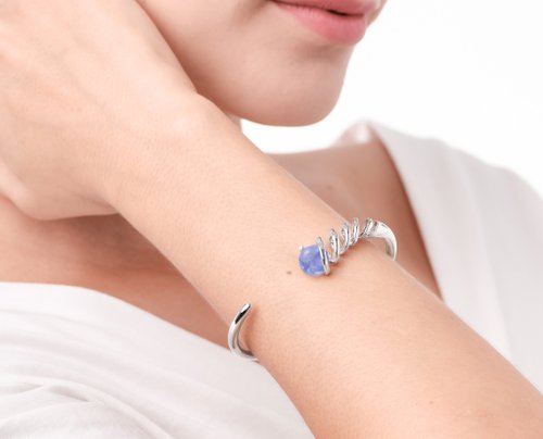 Majade Jewelry Design 坦桑石925純銀手鐲 調節開口手環 個性化刻字C手環 螺旋造型手鐲