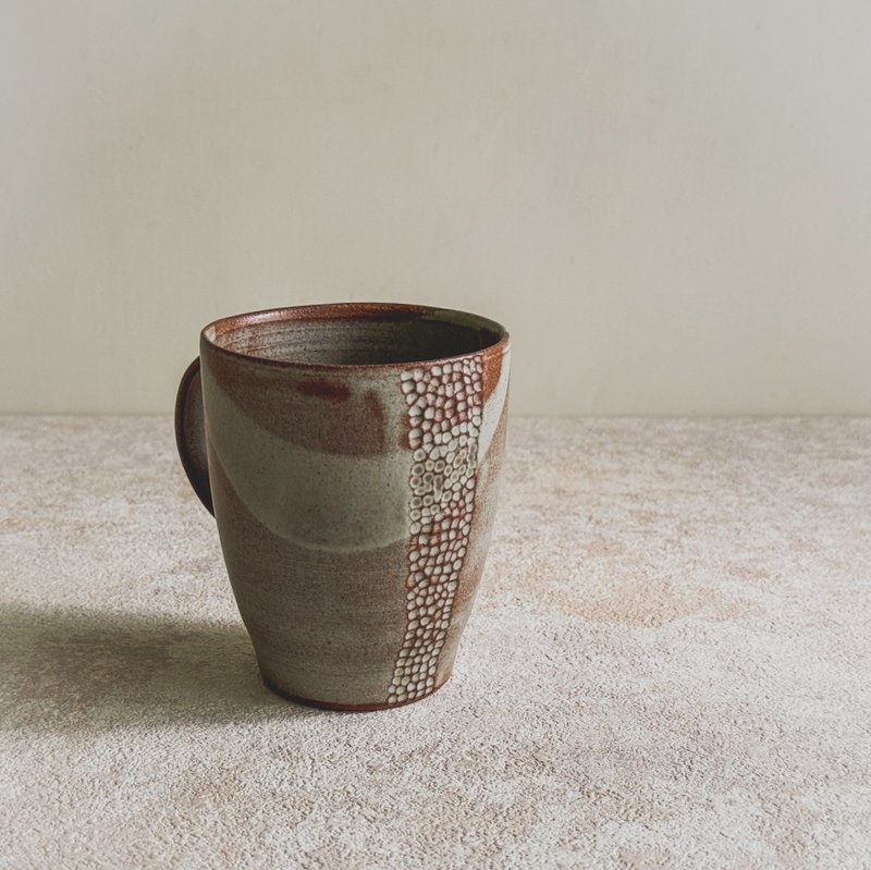 【Shen Mu Series】Hand Cup - Mugs - Pottery Brown