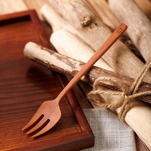 Islandoffer 島嶼製作 Islandoffer島嶼製作 印尼製造日系天然木可愛餐叉 木系餐具 (一)