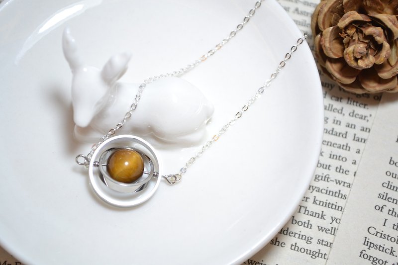 Celestial Globe with 10mm natural stone necklace - สร้อยคอ - โลหะ สีส้ม