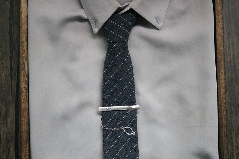 深灰羊絨條紋西裝領帶/紳士型男摯愛簡約大氣 - 領帶/領帶夾 - 羊毛 灰色