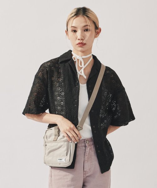 plain-me 搭配美好的一天 品牌服裝第一站 PM旅行小包 卡其色
