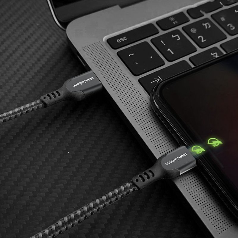 【Apple新品】鋁合金 MFi USB-C to Lightning 快速充電傳輸線 - 行動電源/充電線 - 碳纖維 黑色