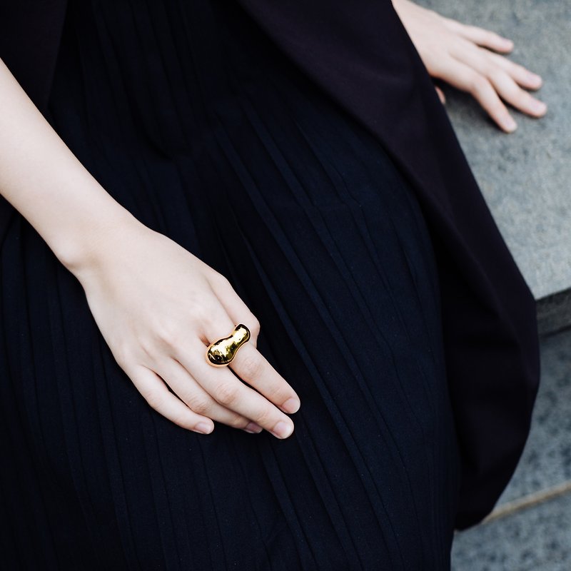 Gold // Water Drop Ring - General Rings - Other Metals Gold