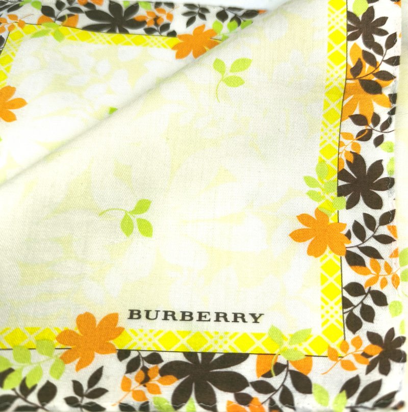 Burberry Vintage Handkerchief Floral Edge Rolled Hem 20 x 19.5 inche - 手帕 - 棉．麻 黃色
