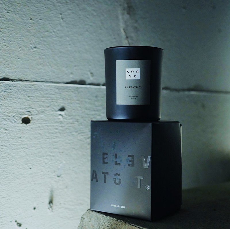 SOAVE 清新糅香調-AROMA CANDLE香氛蠟燭195g - 香氛蠟燭/燭台 - 蠟 黑色