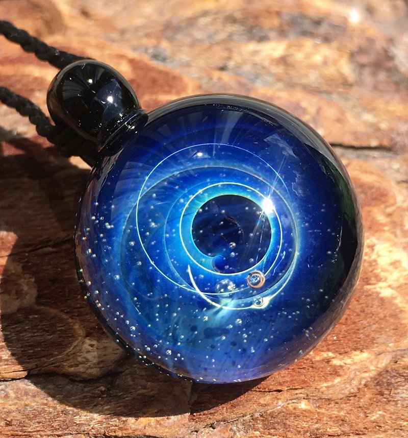 boroccus  Solid  A galaxy  A nebula  The image design  Thermal glass  Pendant. - Necklaces - Glass Blue