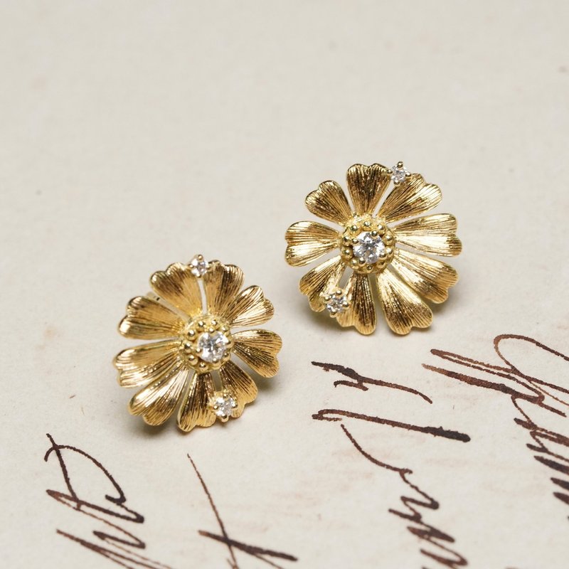 18K vintage satin gold diamond flower earrings - ต่างหู - เครื่องประดับ สีทอง