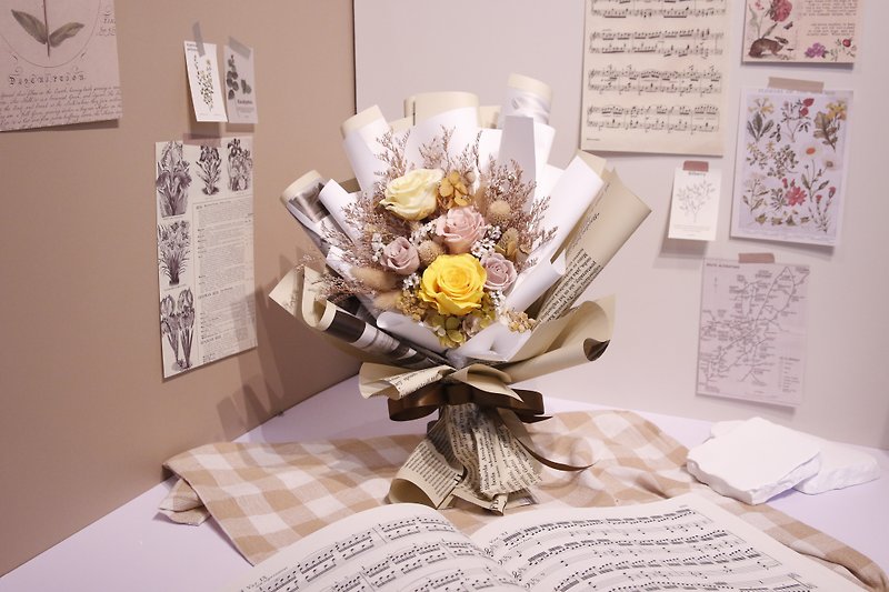 [Medium-sized eternal rose bouquet]—Spring and summer series newspaper pastoral style - ช่อดอกไม้แห้ง - พืช/ดอกไม้ สีกากี