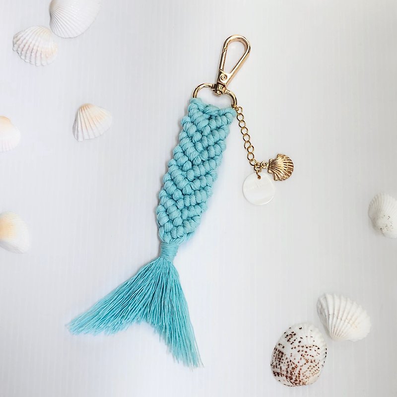 Macrame hand-woven charm key ring (ocean wind fish tail)