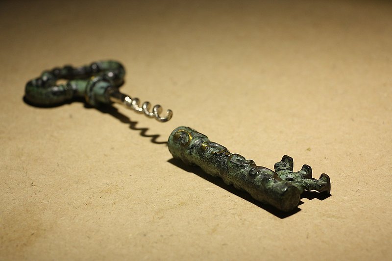Purchased from the Dutch copper antique key style wine bottle opener - ที่เปิดขวด/กระป๋อง - ทองแดงทองเหลือง สีเขียว