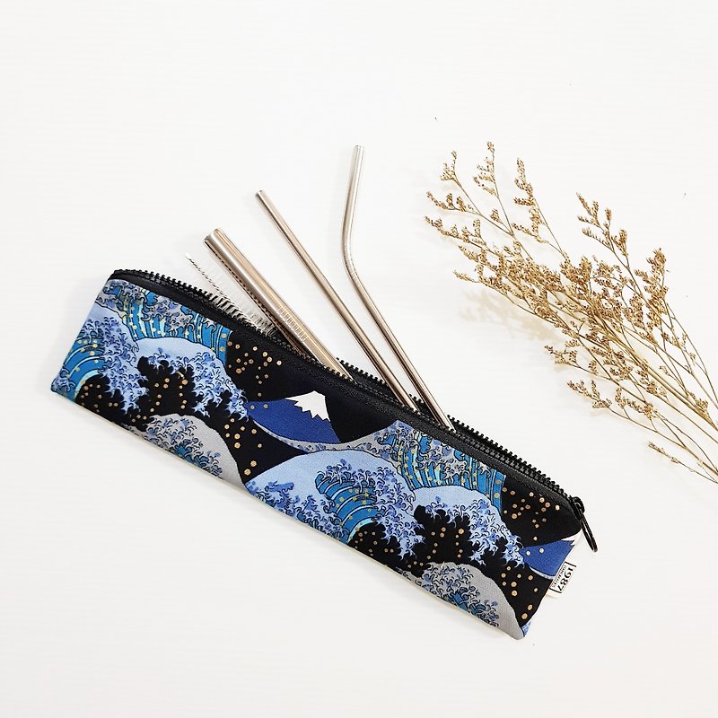 [Ukiyo-e Ocean Waves] Cutlery Bag Straw Bag Environmental Pen Bag Brush Bag Christmas Exchange Gift - Storage - Cotton & Hemp Black