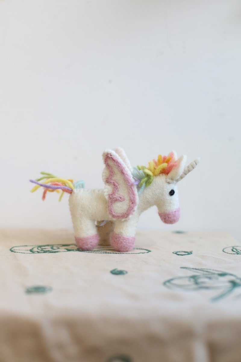 Wool Out of the Sheep Mountain Wool Felt Rainbow Horse Unicorn Keychain Girls Favorite - Items for Display - Wool Multicolor