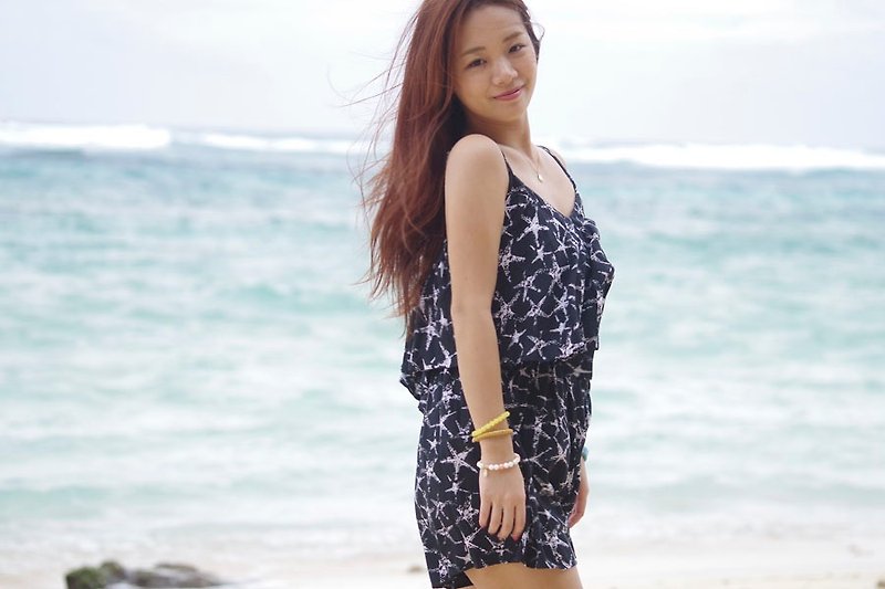 Starfish print camisole frills all-in-one <black> - One Piece Dresses - Other Materials Black