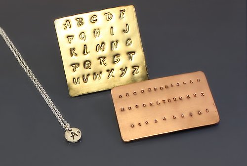 Maple jewelry design 刻字系列-特殊英文字體925銀項鍊