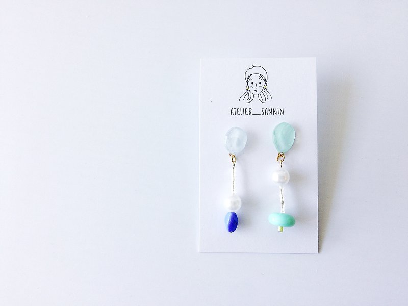 Pastel Clouds Series - Blue Green Balloons Duo Hand Drops Earrings Hand Earrings - Earrings & Clip-ons - Other Materials Blue