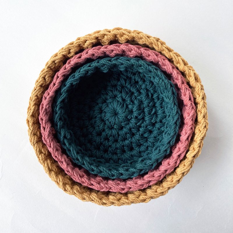 編織收納盒 疊疊樂 大中小一組三個 飾品文具用 擴香石容器 - 收納箱/收納用品 - 棉．麻 多色