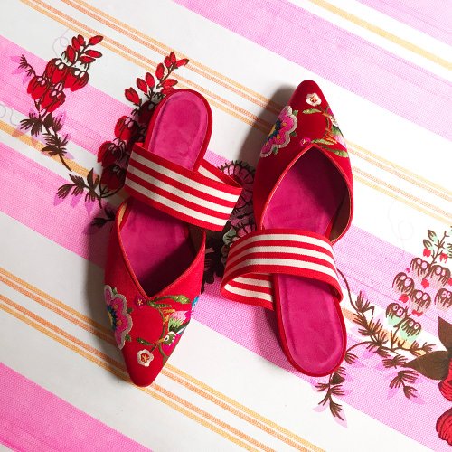 Suzhou Cobblers 摩登繡鞋 中國扣平底鞋無包跟/拖鞋 繡花 刺繡 蘇繡 絲綢 緞面 手工繡