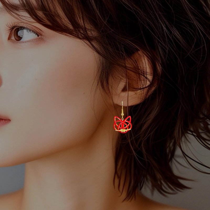 日本和風紅金貓咪水引耳環 手工製作傳統風格飾品 - 耳環/耳夾/耳骨夾 - 絲．絹 紅色