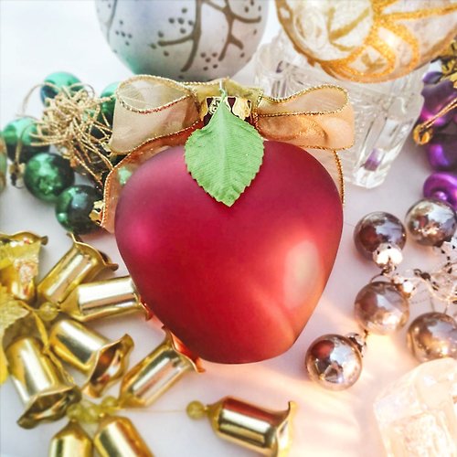 仟庚玻璃 【耶誕裝飾】純手工蘋果造型玻璃裝飾聖誕球