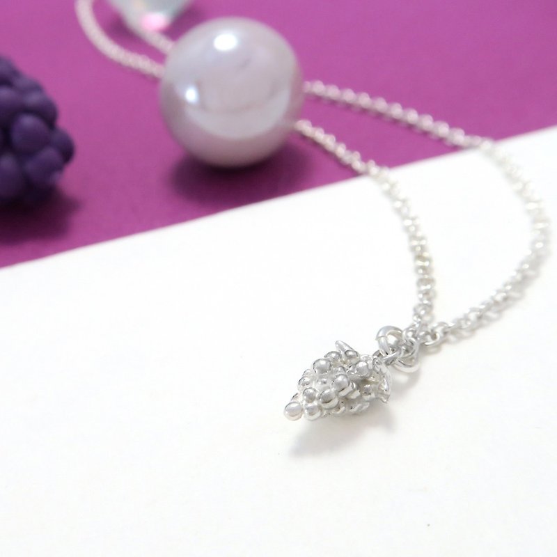 Fruit phlox grape fruit sterling silver (without chain) - สร้อยคอ - เงินแท้ สีเงิน