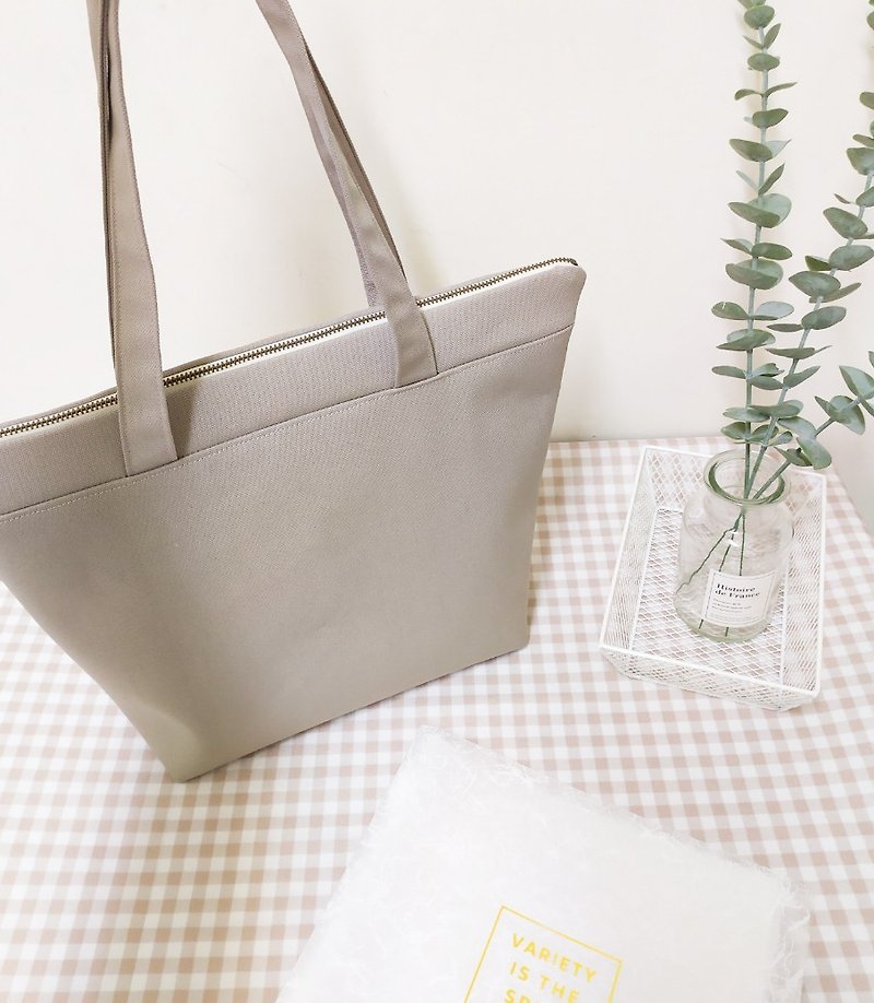 Lianlian M series tote bag / shoulder canvas bag / canvas tote bag / oatmeal gray - Handbags & Totes - Cotton & Hemp Gray