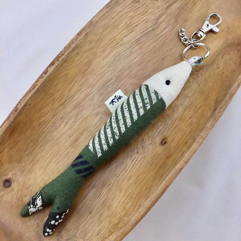 Fish key ring every year / backpack strap - New Year / Valentine's Day gift - Keychains - Cotton & Hemp 