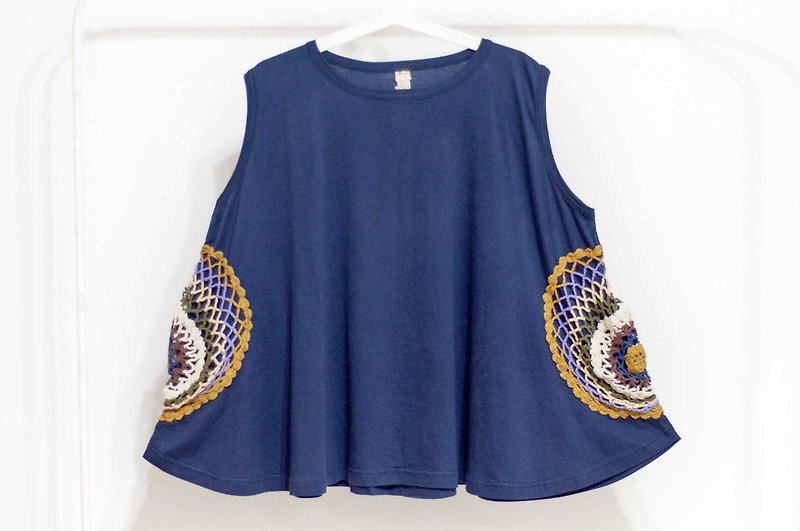 Crocheted vest / stitching vest top / hand-embroidered vest / cotton umbrella - Bohemian Mandala - Women's Vests - Cotton & Hemp Blue