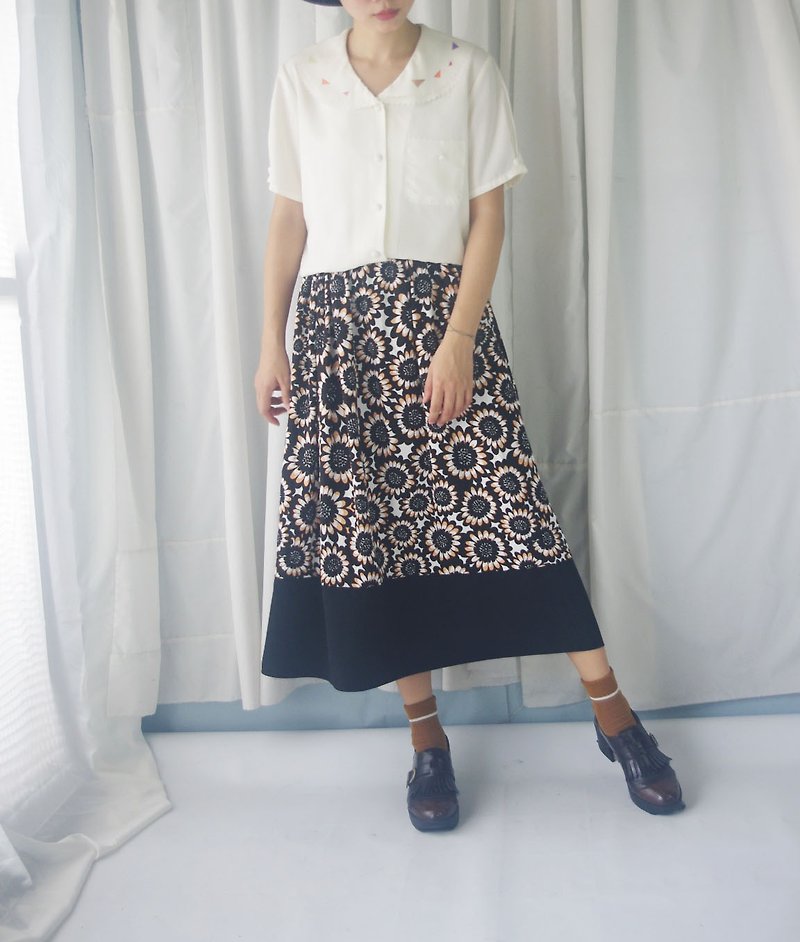 デザイン手作り - 日本の花のモザイク夏の花のドレス - スカート - その他の化学繊維 ブラック