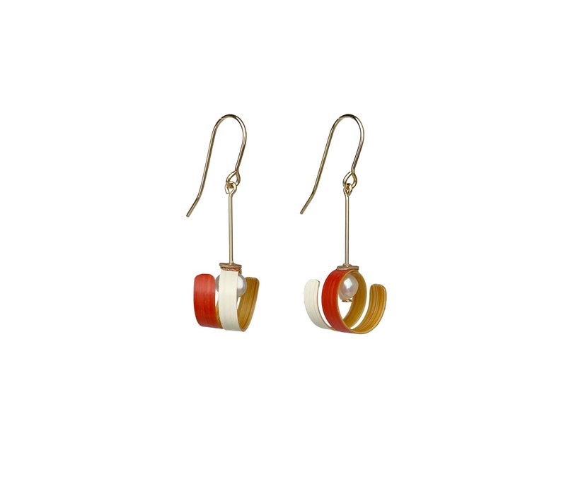 O O 淡水珍珠 竹耳環 - O O Bamboo Earring with Pearl - 耳環/耳夾/耳骨夾 - 竹 紅色