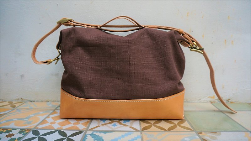Shoulder bag - Messenger Bags & Sling Bags - Genuine Leather 