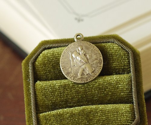 金銀寶貝 古董 聖克里斯多福Saint Christopher 法國 耶穌基督聖經老墜子