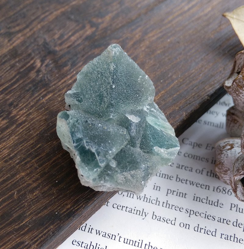 Fluorite 內蒙產地 八面體 藍螢石 天然礦石 原礦 - 擺飾/家飾品 - 其他材質 