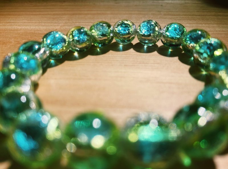 [Glass Series] Aqua Silver Foil Glazed Bead Bracelet - Bracelets - Glass Green