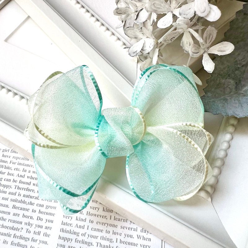Gradient yarn twist bow bangs clip/mint + beige - Hair Accessories - Other Materials Green