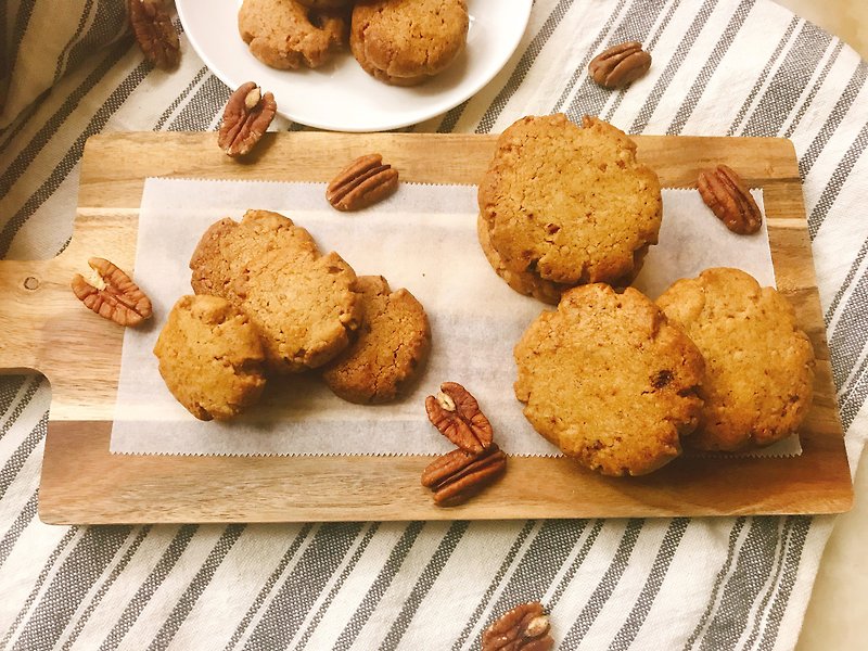 Handmade salted koji walnut crisp vegan and edible - Handmade Cookies - Fresh Ingredients Brown