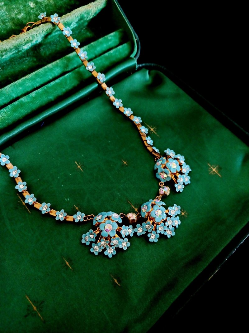 vintage jewelry 古董黃銅藍色琺瑯小雛菊項鍊 - 項鍊 - 其他金屬 