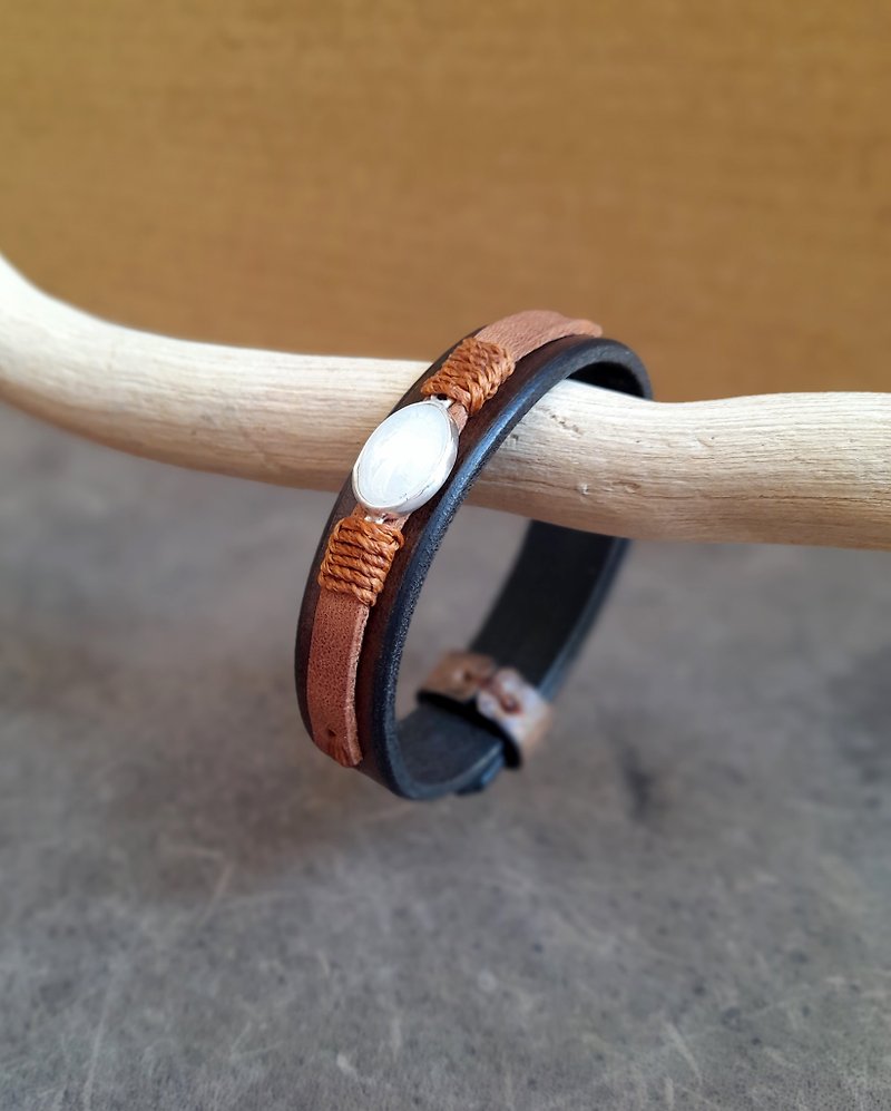 Natural Moonstone Leather Bracelet, Handmade Adjustable Full Grain Leather Cuff - Bracelets - Gemstone Brown