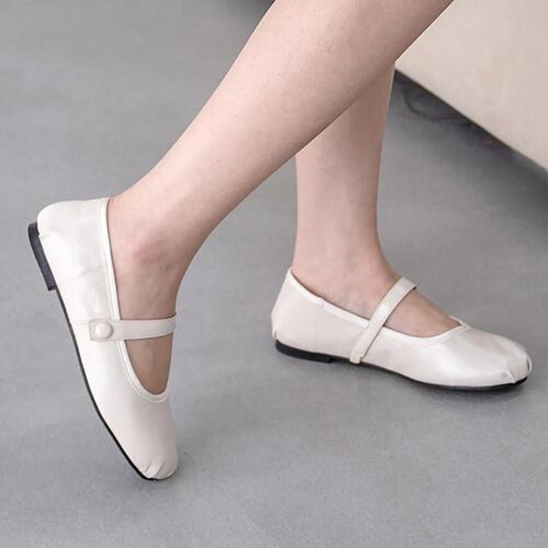 PRE-ORDER SPUR Ballerina MJ 平底鞋 SS8041 Light Beige - 其他女皮鞋 - 其他材質 