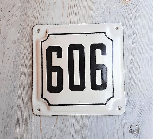 RetroRussia Street enamel metal number sign 606 - Soviet address house number plaque vintage