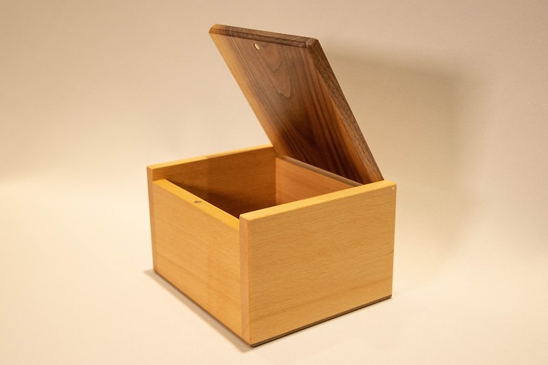 【新品】寬版上開磁吸盒丨可雷雕 可客製 - 收納箱/收納用品 - 木頭 