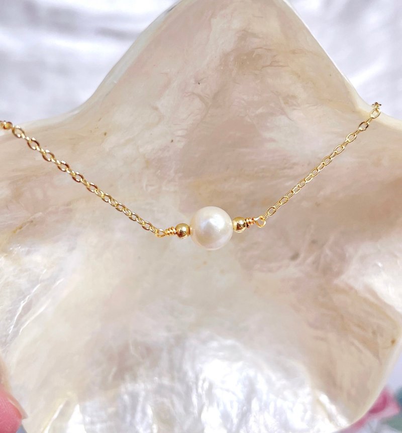 Calm your mind//Luminous natural pale pearl//14K color-preserving crystal necklace - สร้อยคอ - โลหะ 