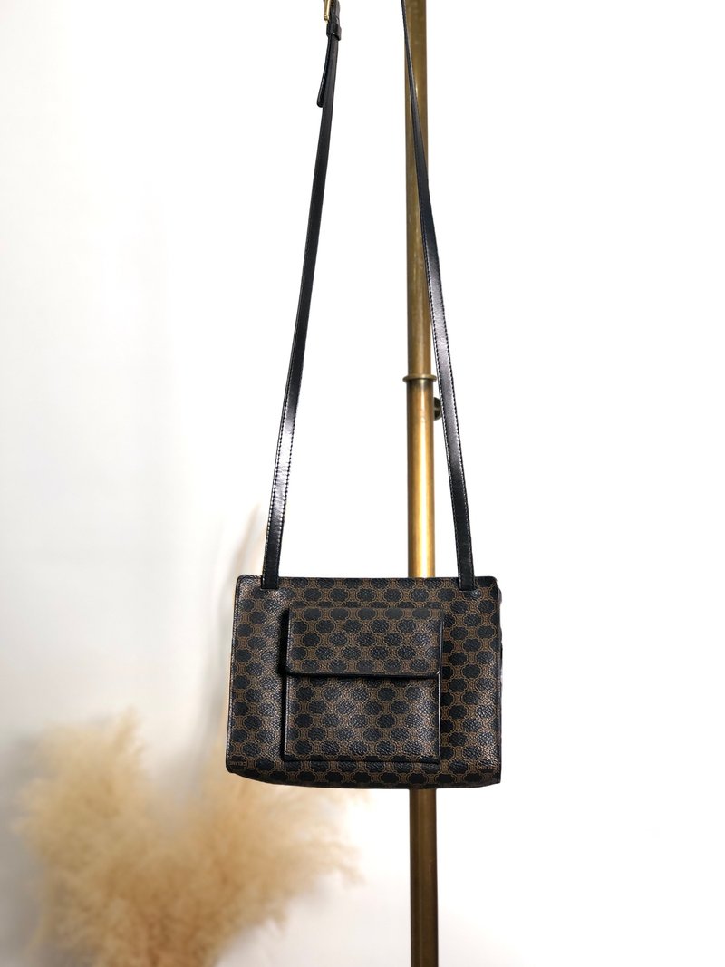 【 日本直送　名牌中古包 】CELINE セリーヌ マカダム ショルダーバッグ ブラック PVC/レザー ミニバッグ vintage ヴィンテージ dwm48m - 側背包/斜背包 - 防水材質 黑色