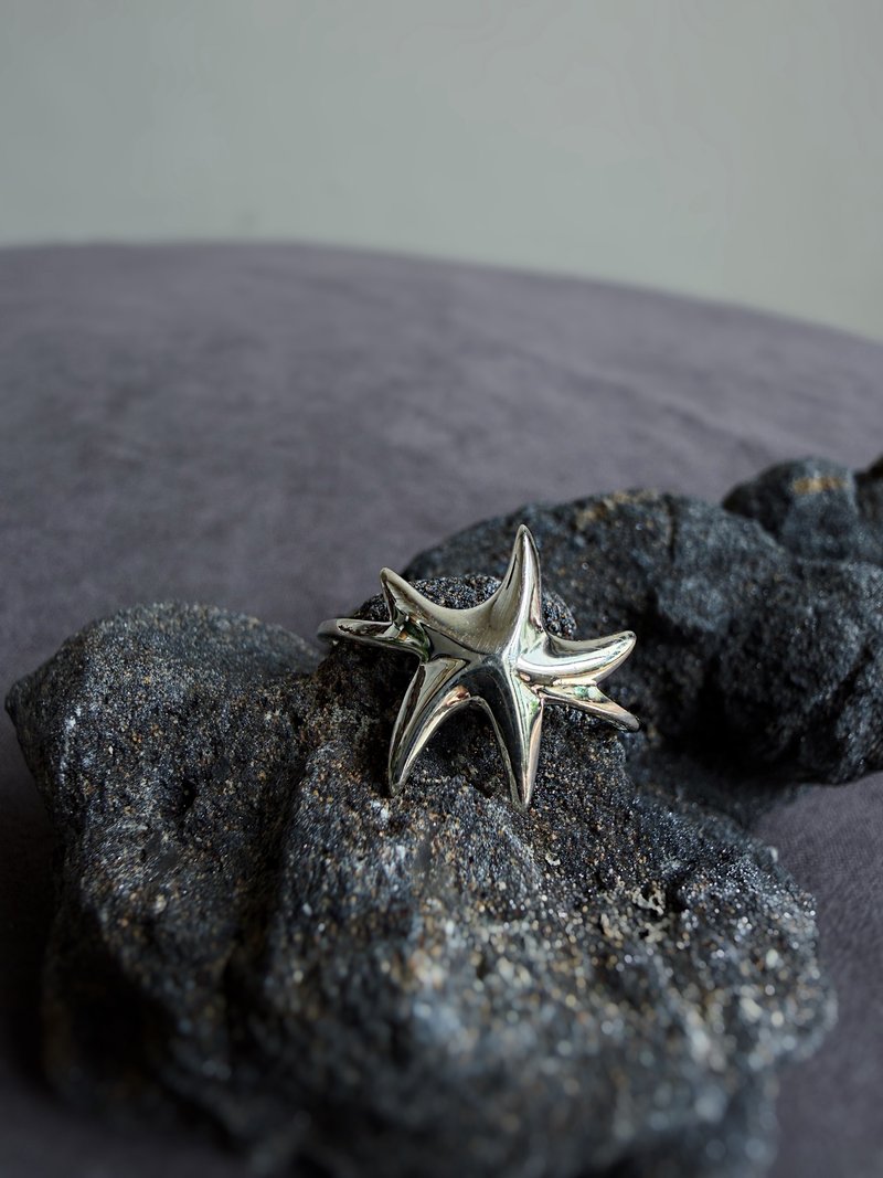 savageness 天道家 | 深海裡的繁星 925銀戒指 純銀 孤品 - 戒指 - 純銀 銀色