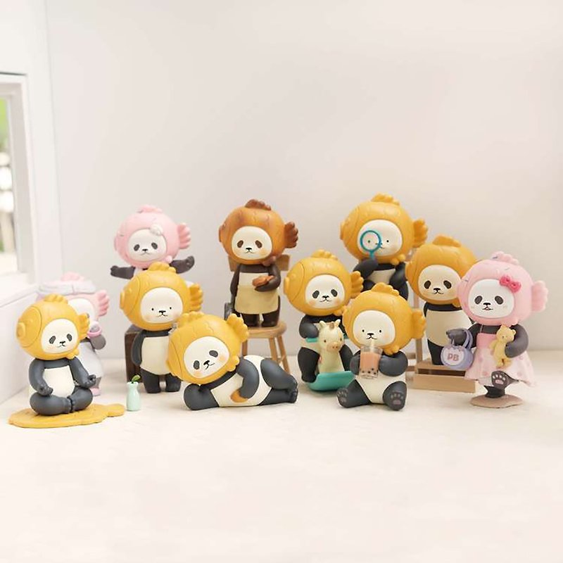 Planetbear Mini snapper braised panda Mini family - Board Games & Toys - Other Materials Multicolor