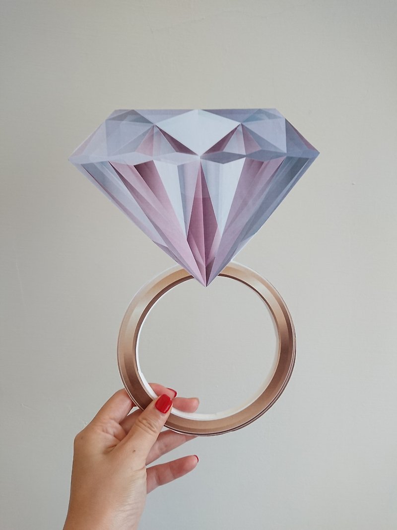 Proposal props Q version diamond ring - Items for Display - Paper Multicolor