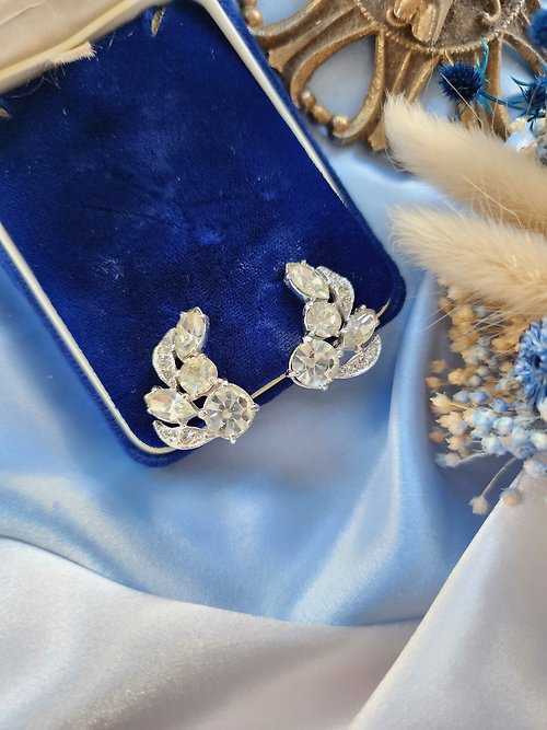 Hale黑爾典藏西洋古董 Eisenberg Ice晶鑽梨葉晚宴夾式耳環/vintage西洋古董飾品
