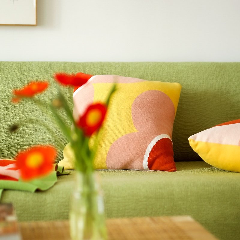 moün | mo-lower | geometric color block knitted throw pillow - Pillows & Cushions - Cotton & Hemp 