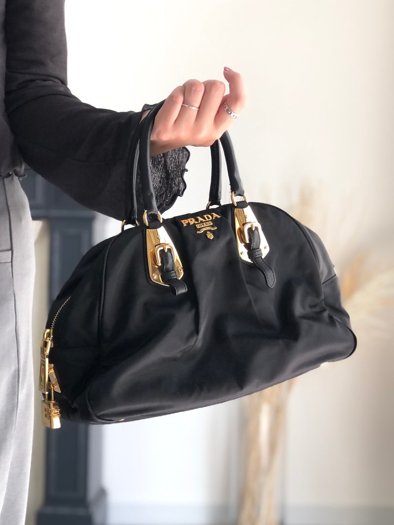 【 日本直送　名牌中古包 】PRADA プラダ ハンドバッグ ブラック ロゴ ナイロン 2way カデナ ミニボストン vintage オールド is5a6n - 手提包/手提袋 - 尼龍 黑色
