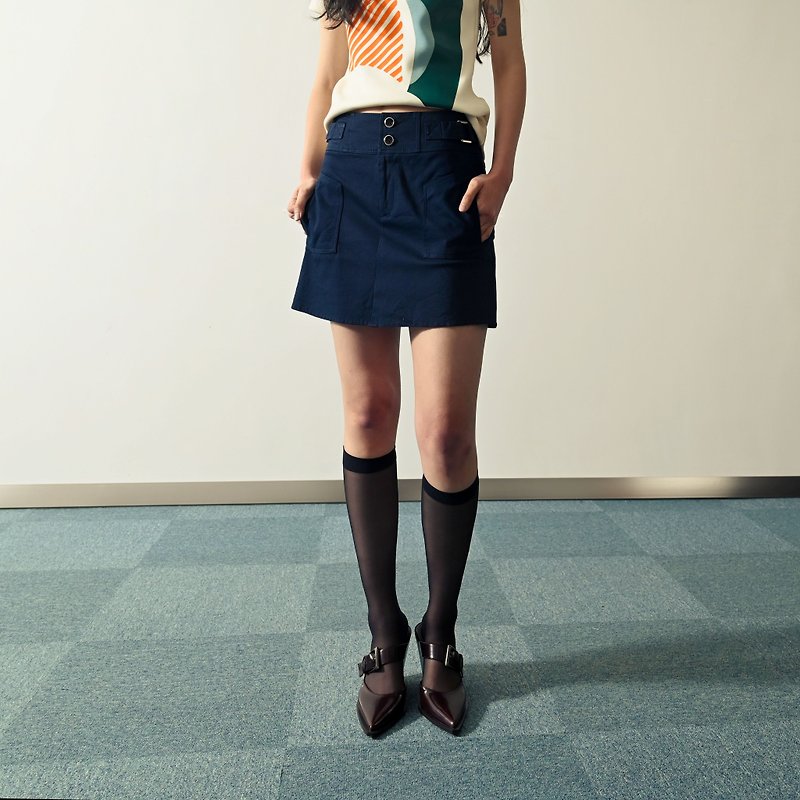【NaSuBi Vintage】A-line vintage skirt with buckle design - Skirts - Other Man-Made Fibers 